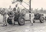 US 105mm Howitzer M2A1 w/M2A2 Gun Carriage (WW2)
